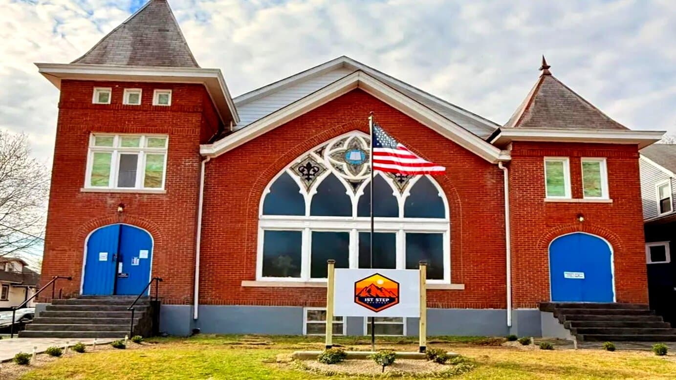 1st Step Recovery Center - West Broadway