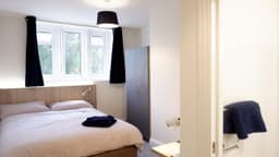 Broadway Lodge - Thumbnail 2
