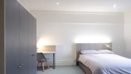 Broadway Lodge - Thumbnail 3