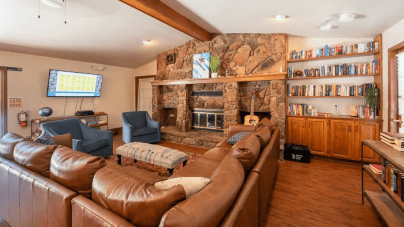Choice House - Image 1