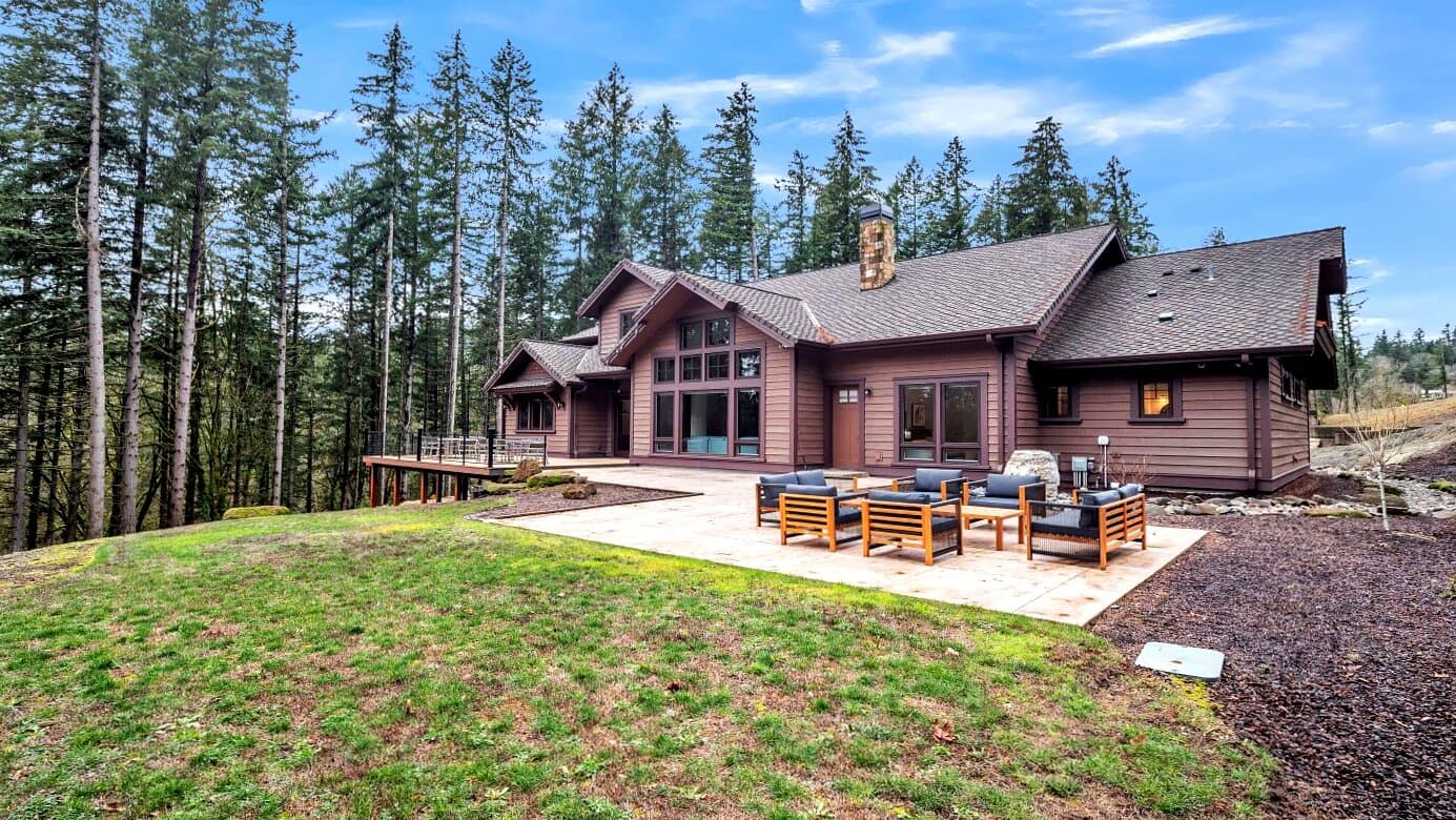Clementine Lake Oswego - Image 1
