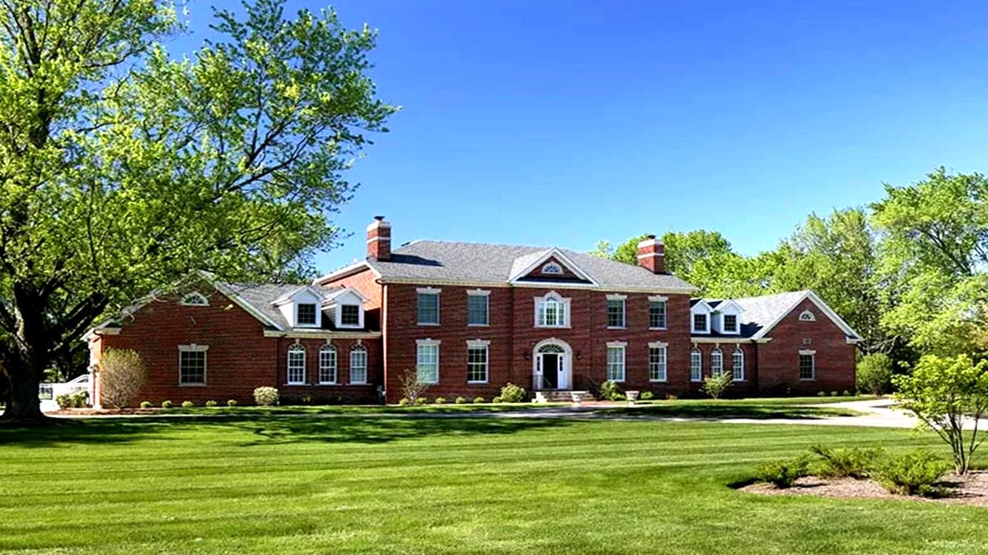 Clementine Naperville - Image 1