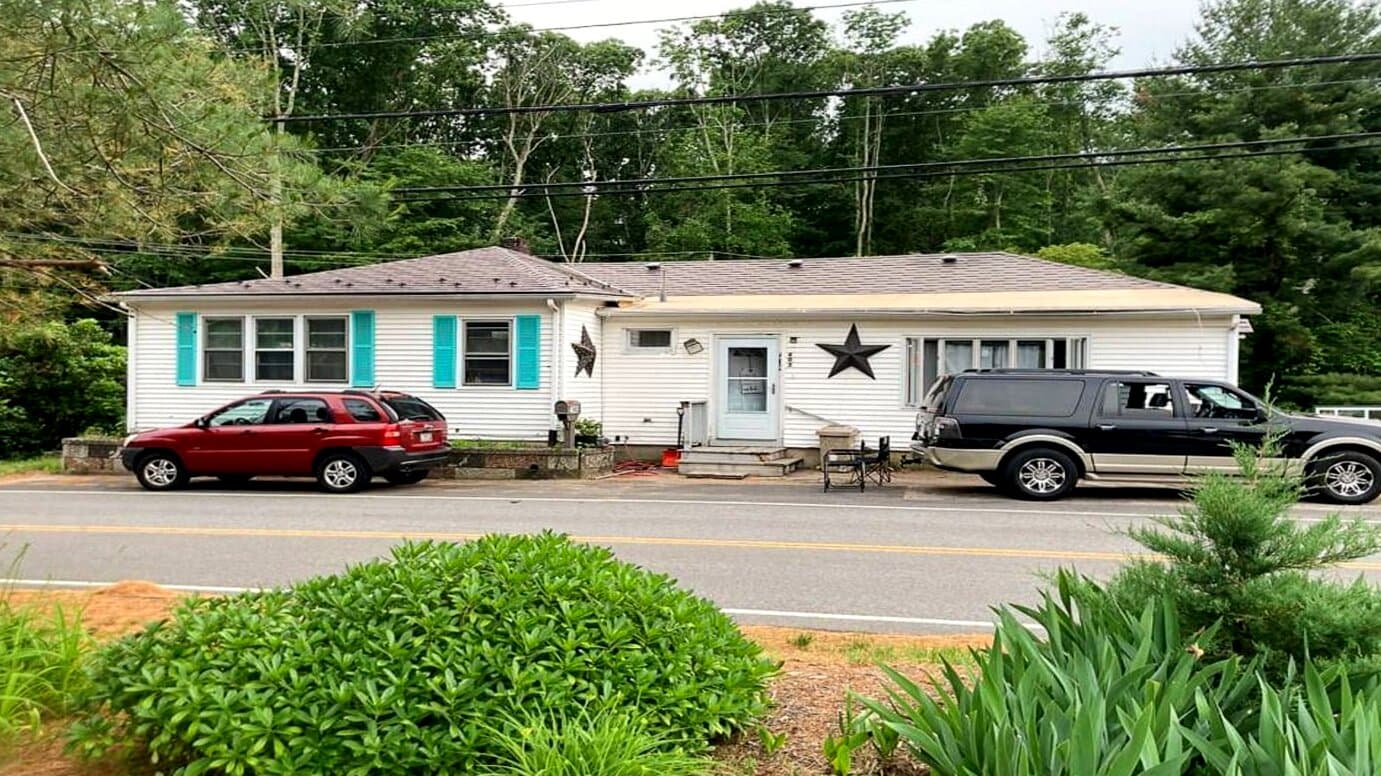 Kayaly - Commonwealth Men's Sober House