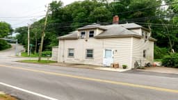 Kayaly - Commonwealth Men's Sober House - Thumbnail 4