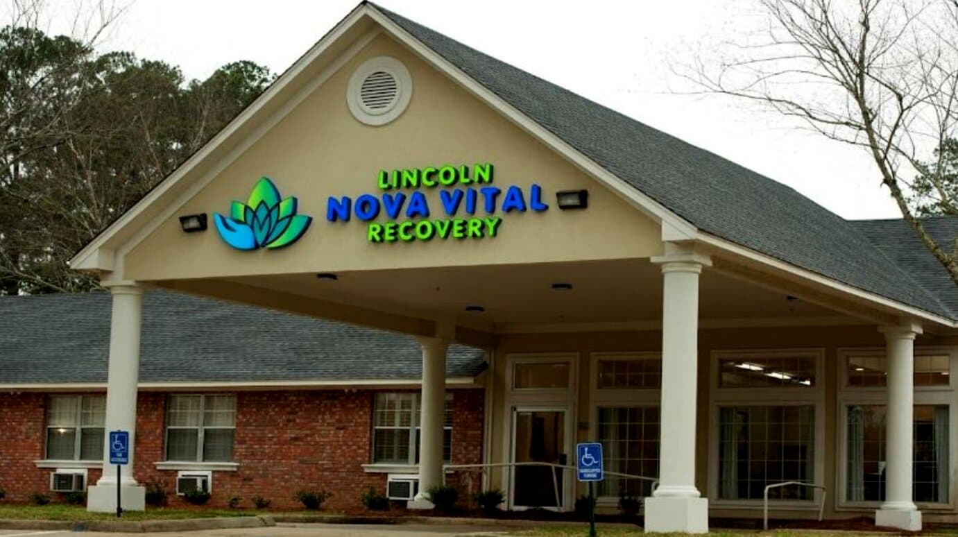 Lincoln Nova Vital Recovery - Image 1