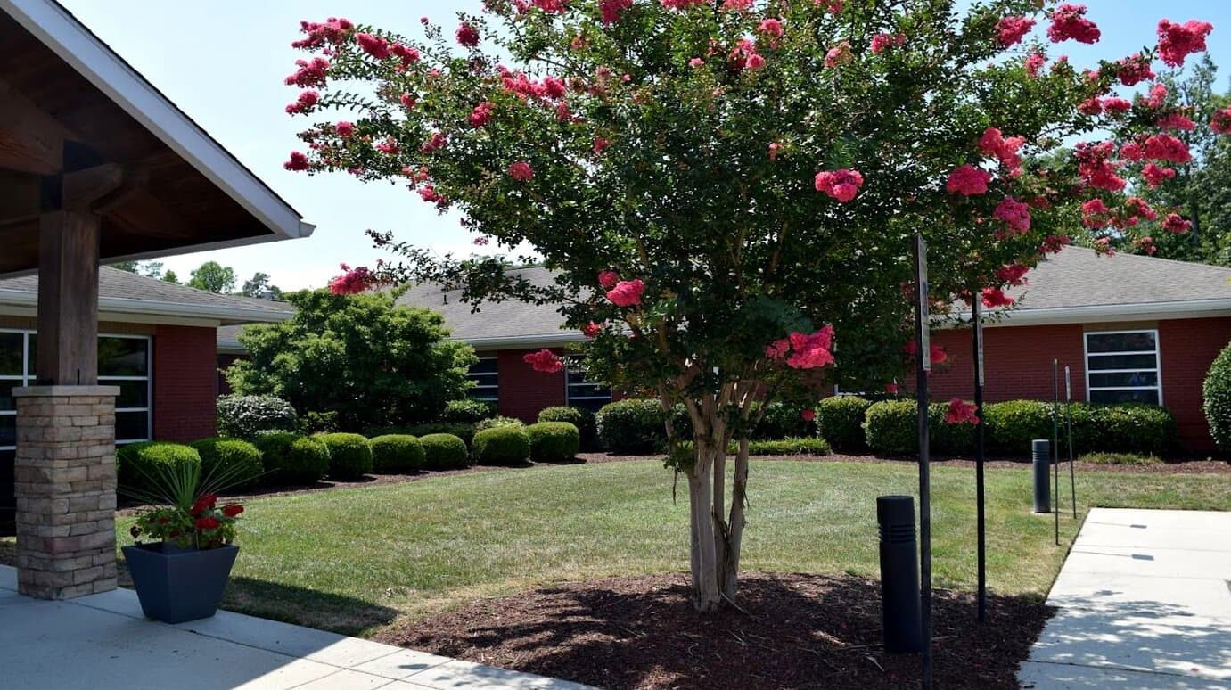 Raleigh Oaks Behavioral Health - Image 1