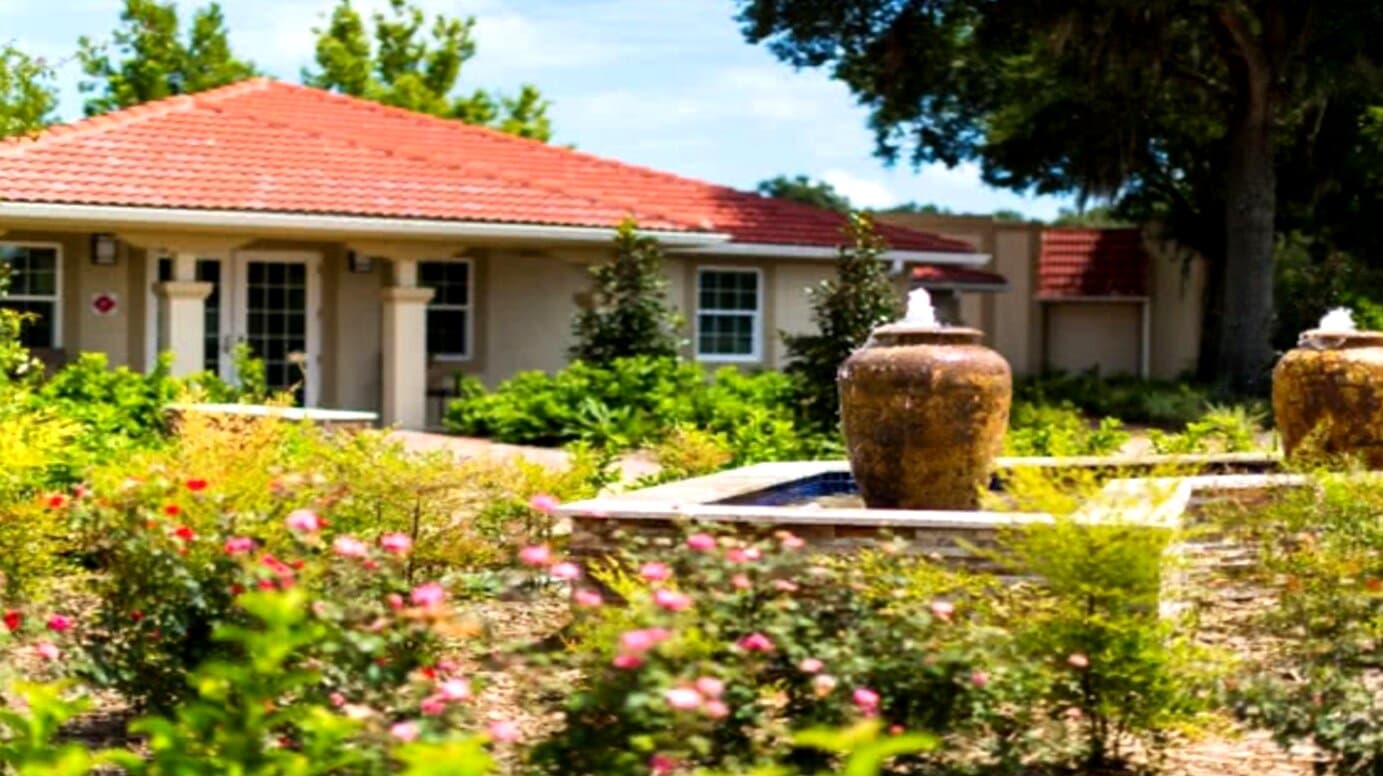 River Oaks Treatment Outpatient Center - Image 1