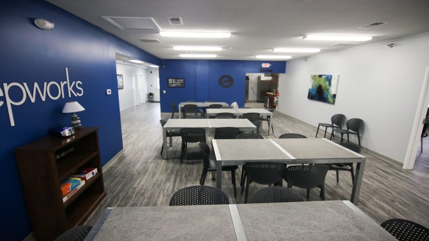 Stepworks Crowne Pointe - Image 1