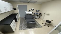 West Grove Clinic Milwaukee - Thumbnail 3