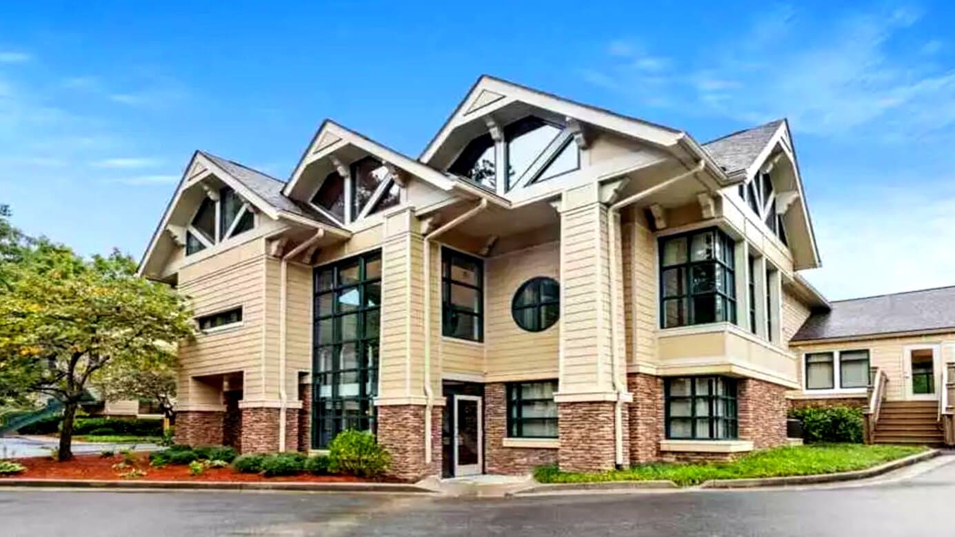 Clementine Atlanta - Image 1