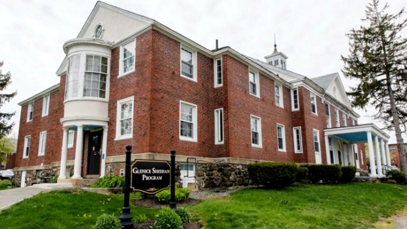 Riverbend Glenice Sheehan Recovery Home for Women - Image 1