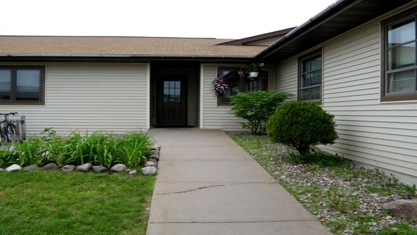 Great Lakes Recovery Adult Center - Image 1