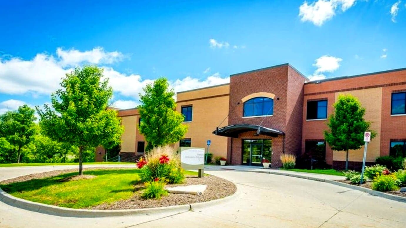 Havenwyck Hospital - Image 1