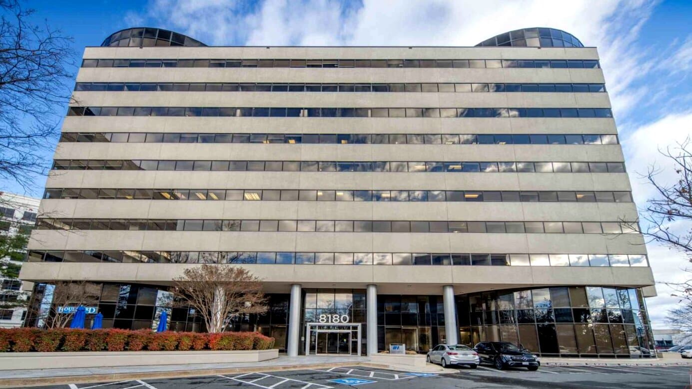 Monte Nido Tysons Corner - Image 1