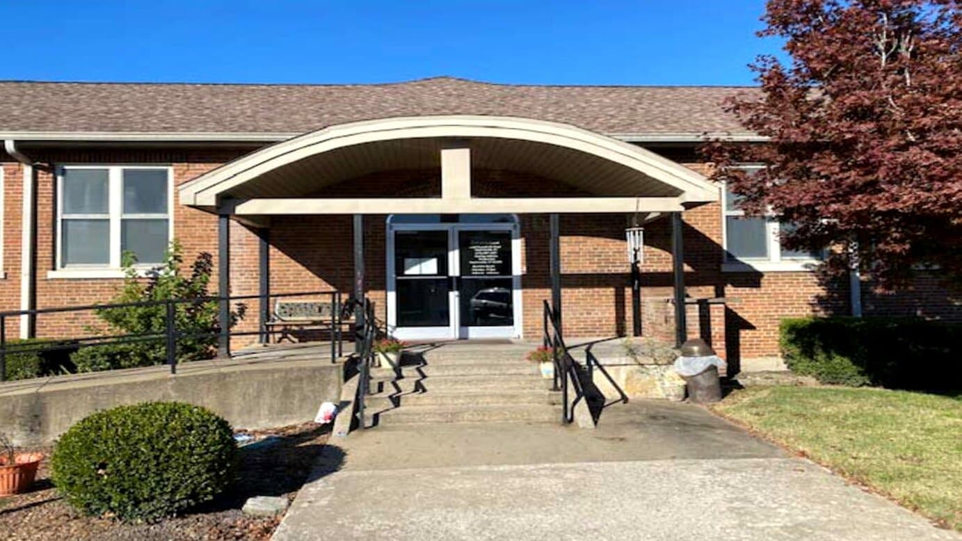 Pennyroyal Center Genesis East Hopkinsville - Image 1