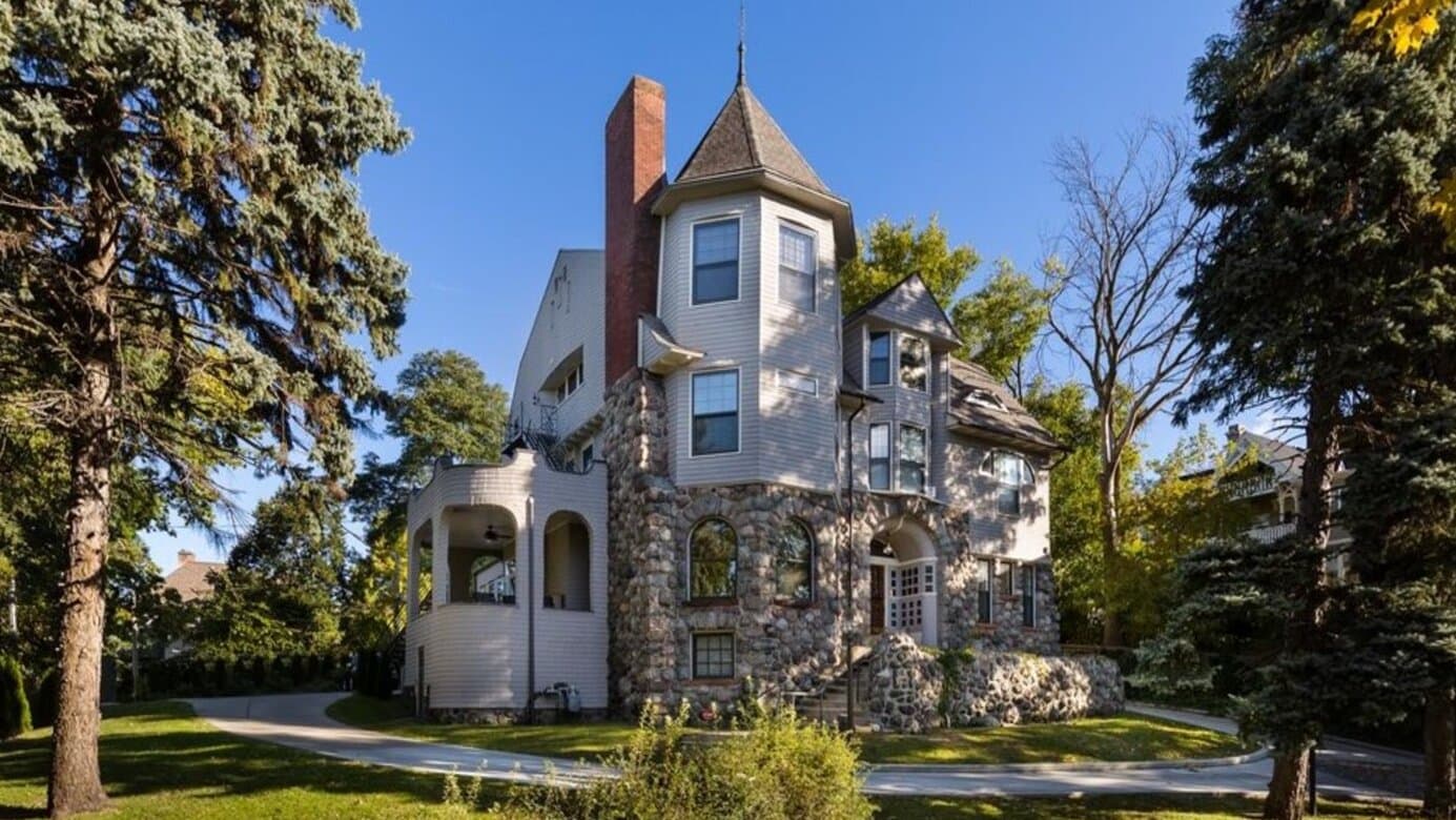 Sanford House John Street - Image 1