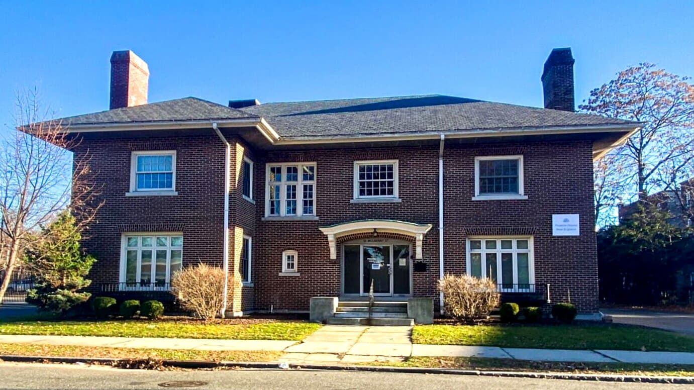 Men of Dignity - Springfield Men's Sober House - Image 1
