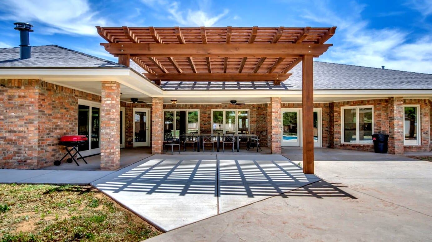 The Lodge - Image 1
